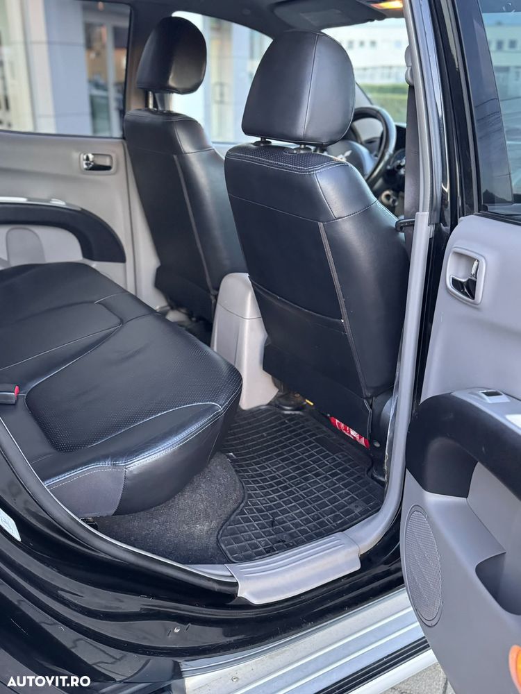 Mitsubishi L200 - 6