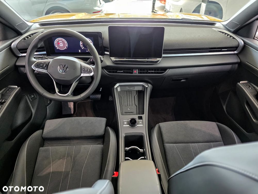 Volkswagen T-Roc 1.5 eTSI Style DSG - 11