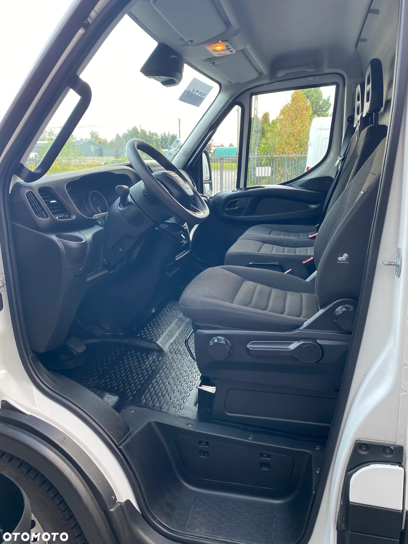 Iveco DAILY - 12