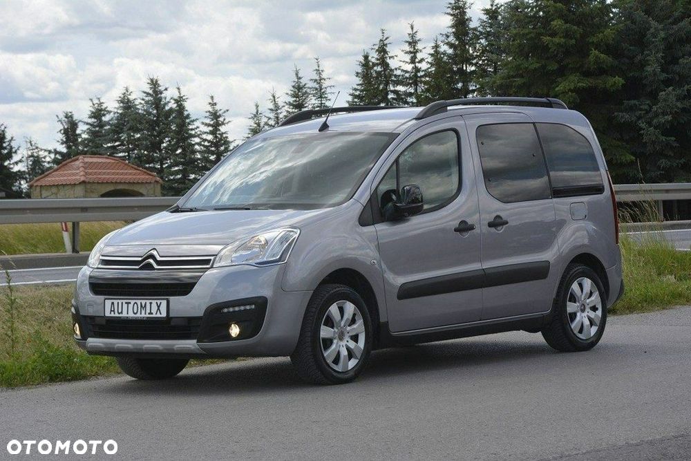 Citroën Berlingo M PureTech 110 FEEL - 2