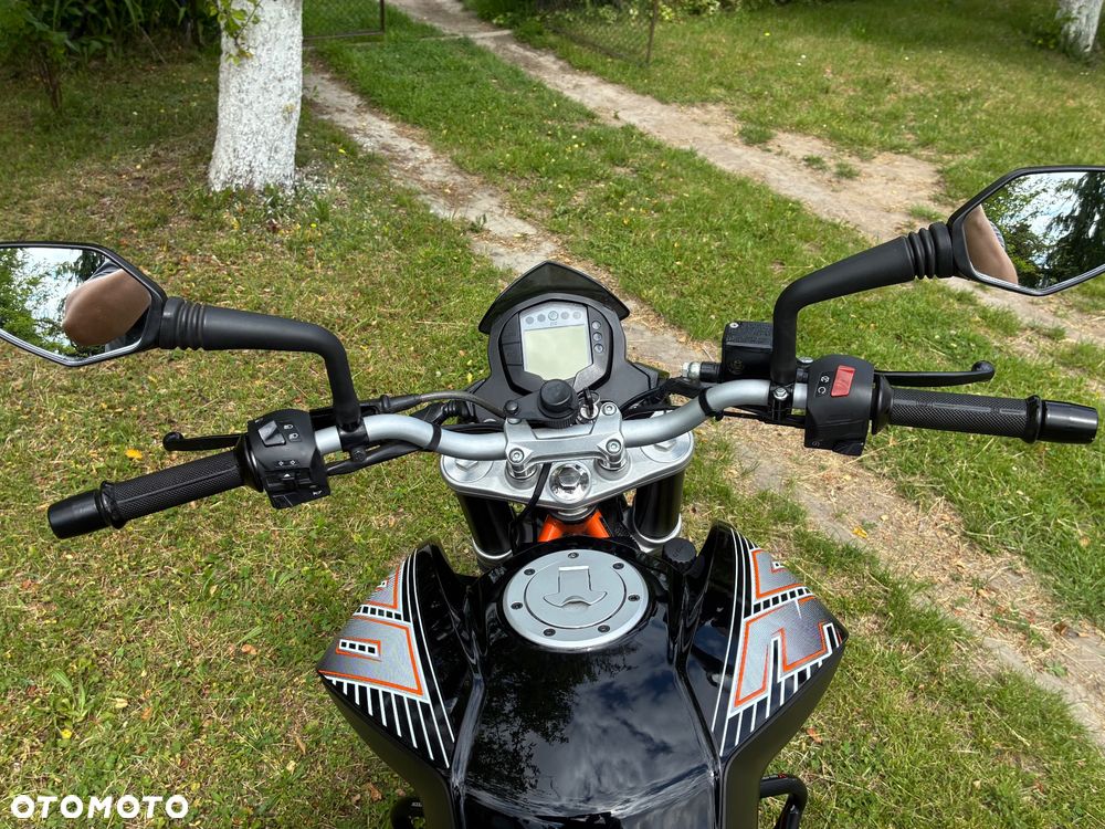 KTM Duke 390 - 10