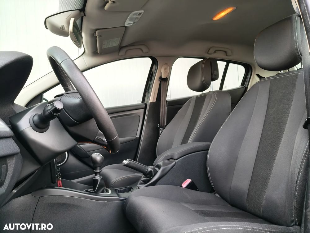 Renault Megane Grandtour TCe 130 BOSE Edition - 26