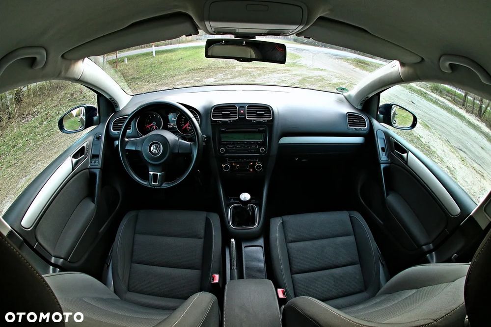 Volkswagen Golf 1.4 TSI United - 14