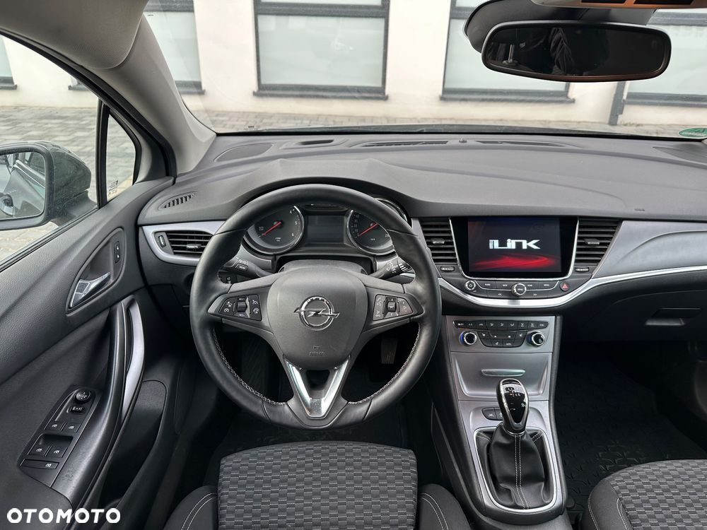 Opel Astra 1.6 BiTrb D (CDTI) Start/Stop Innovation - 30