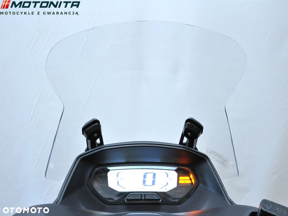 Kymco Skytown - 9
