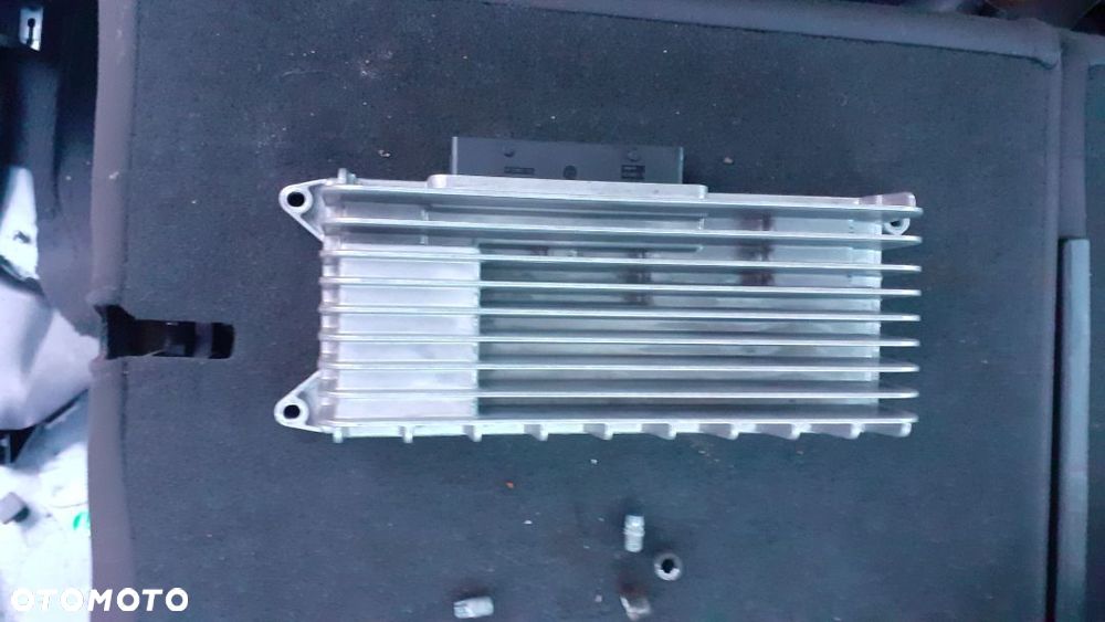Wzmacniacz audi 8T0 035 223 AH AB - 1