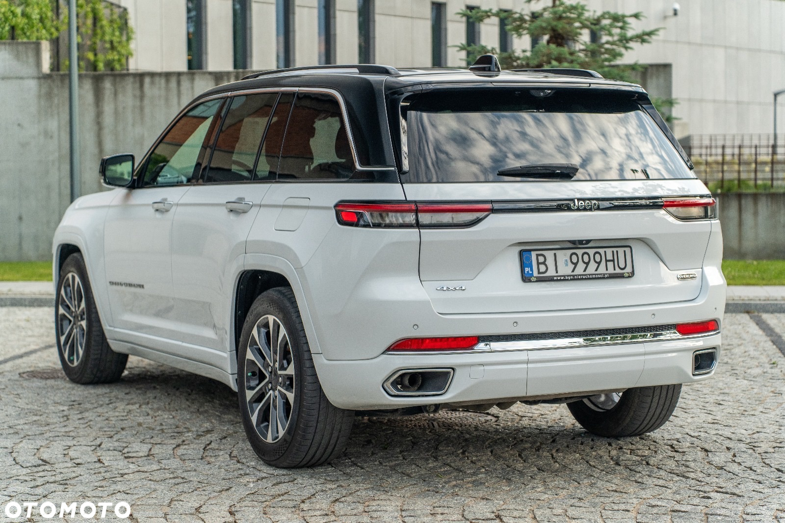 Jeep Grand Cherokee - 3