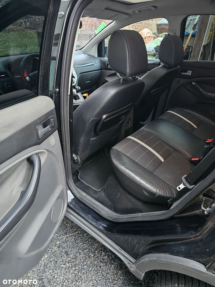 Ford Kuga 2.0 TDCi 4x4 Trend - 14