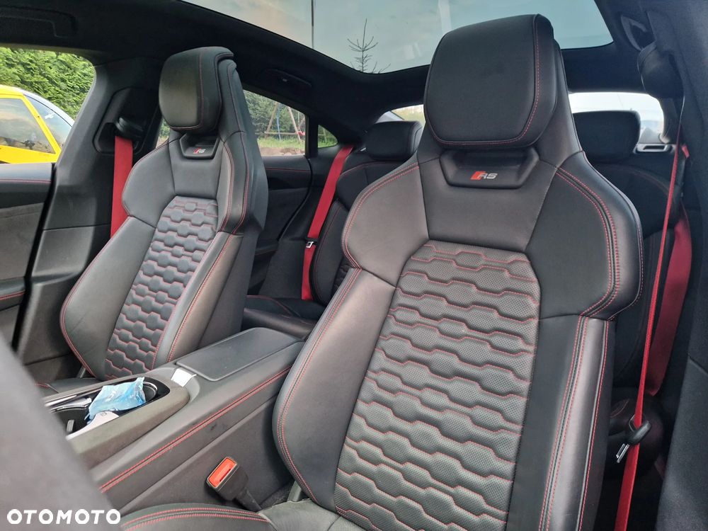Audi RS e-tron GT quattro - 11