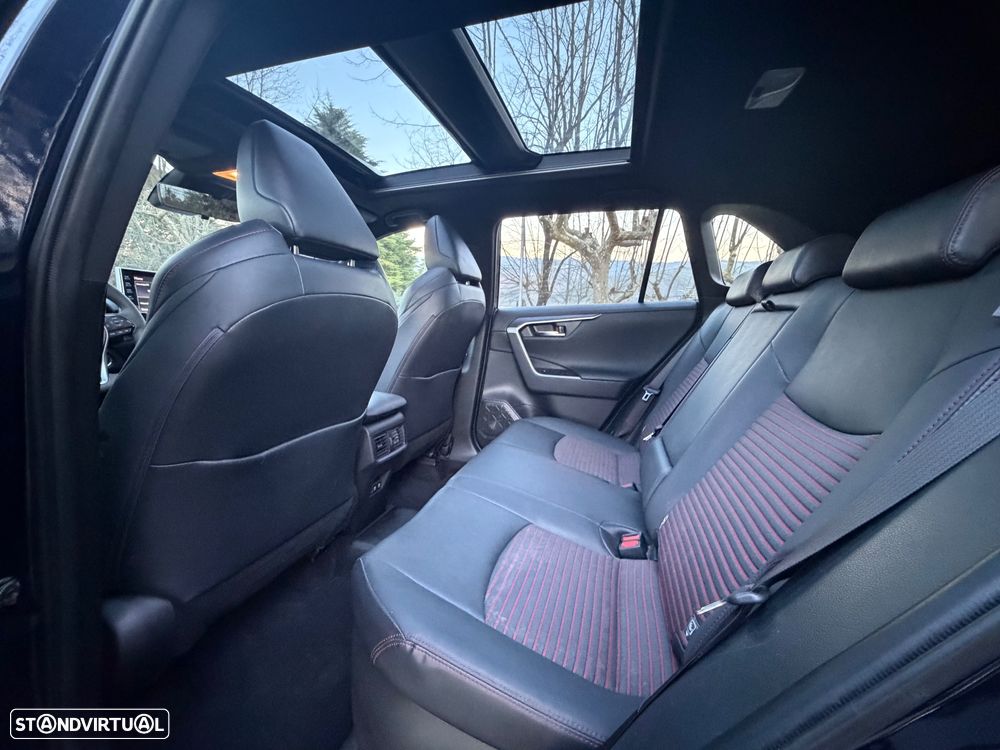 Toyota RAV4 2.5 HDF Square Collection AWD-i - 37