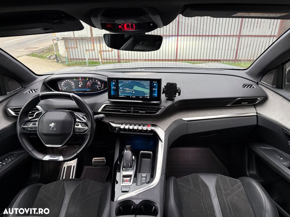 Peugeot 3008 1.6 PureTech S&S EAT8 GT - 4