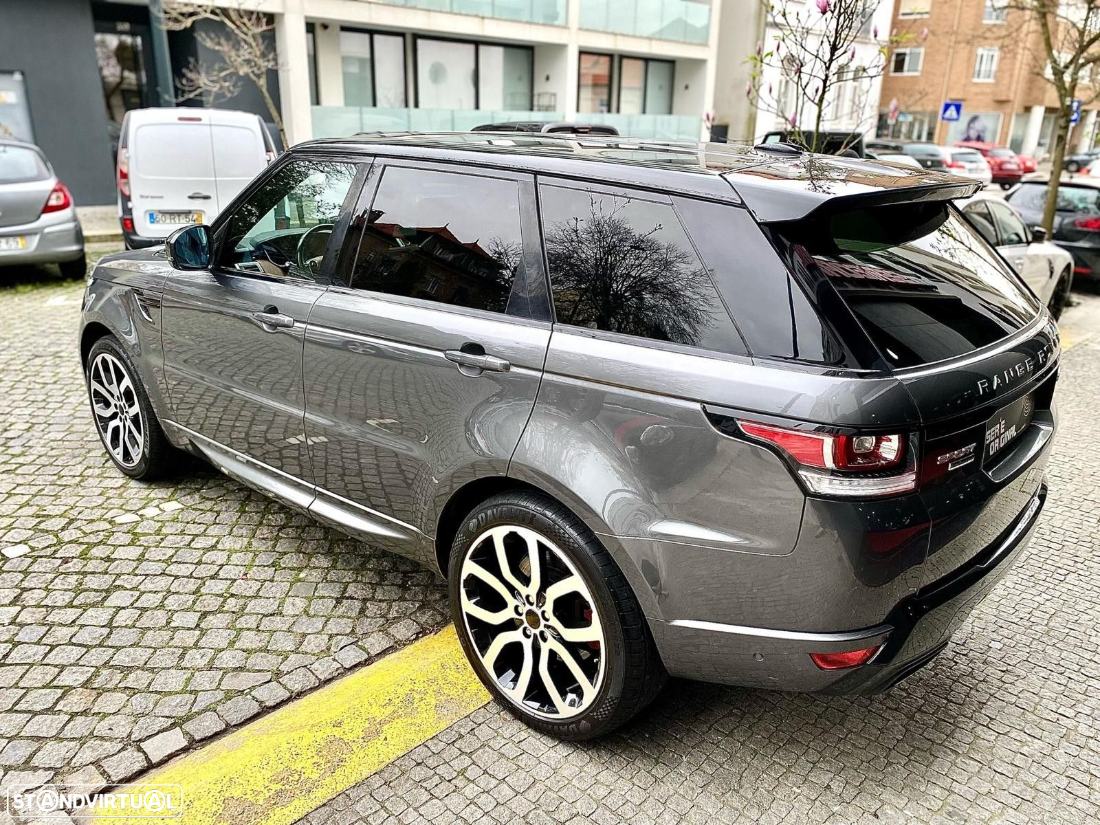 Land Rover Range Rover Sport 5.0 V8 S/C HSE Dynamic - 11