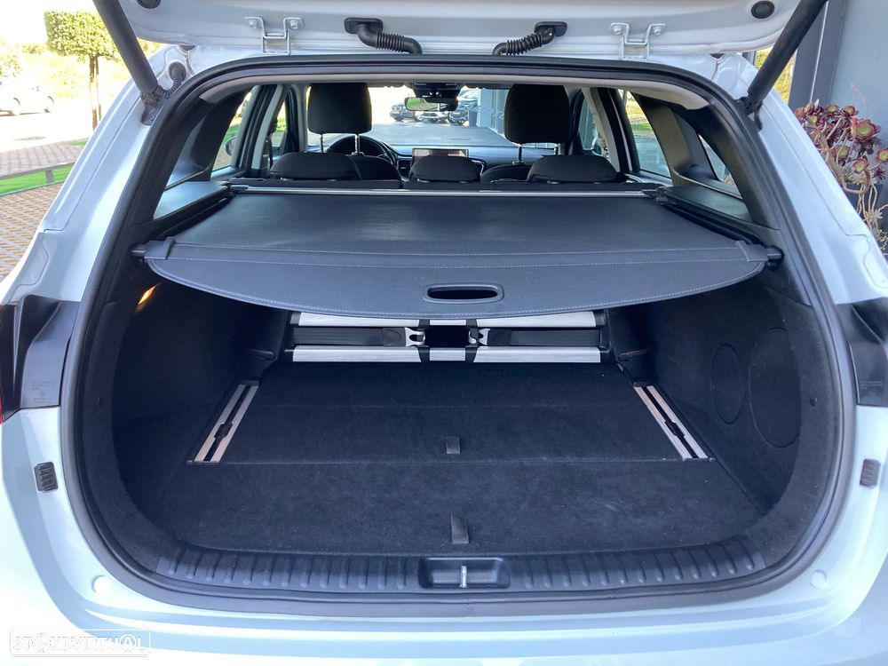 Kia Ceed 1.5 T-GDI DCT7 OPF (48V Mild Hybrid) Spirit - 35