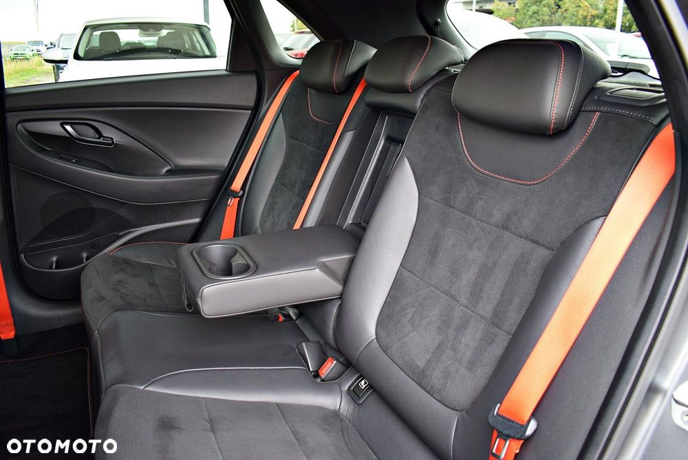 Hyundai i30 N - 14