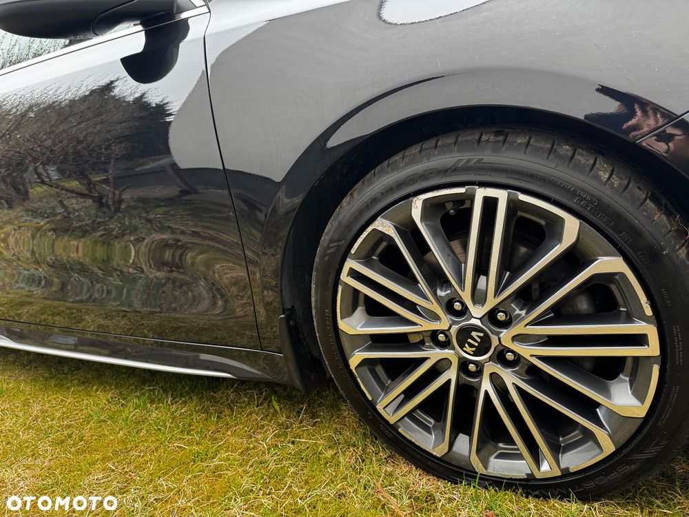 Kia ProCeed - 13