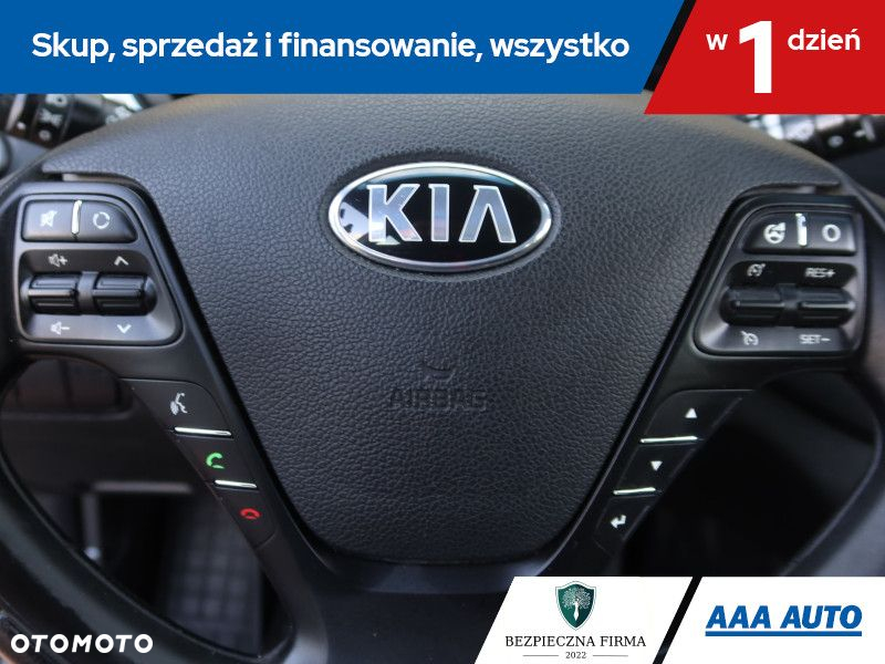 Kia Ceed - 17
