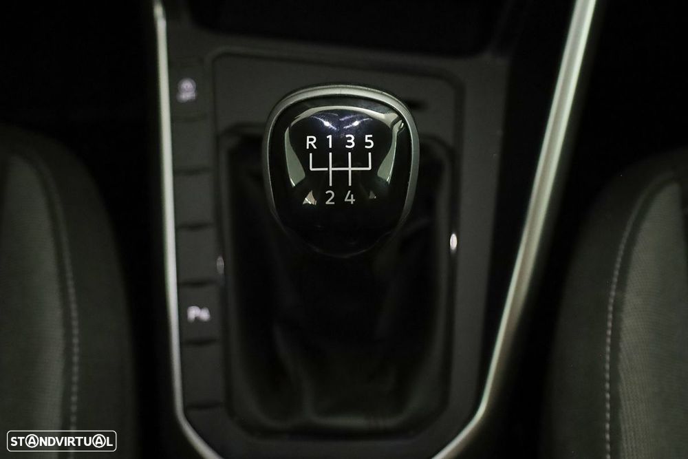 VW Taigo 1.0 TSI Urban - 13