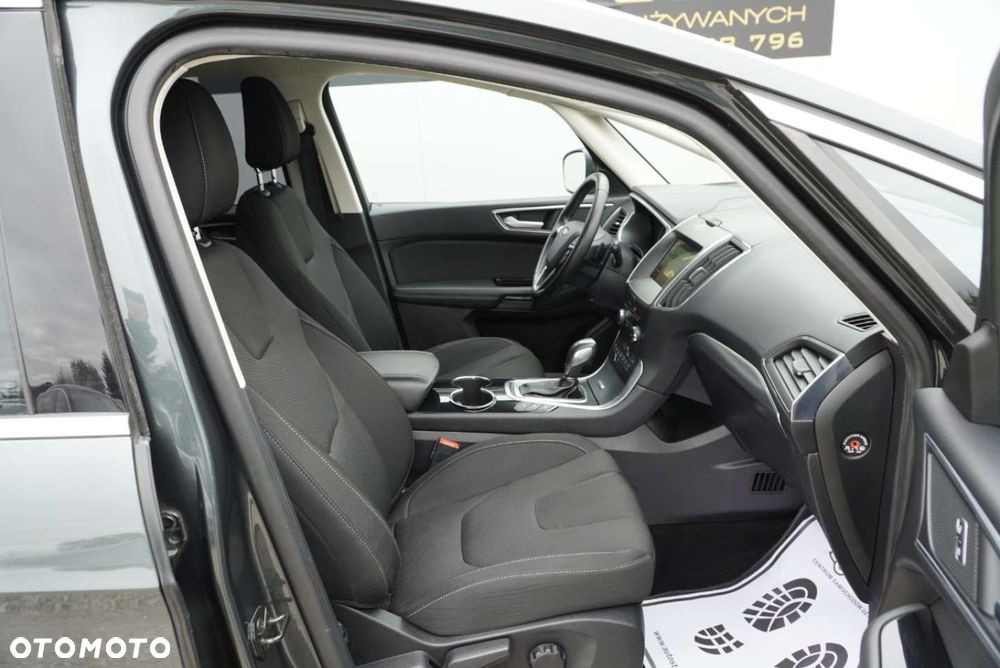 Ford S-Max 2.0 TDCi Titanium PowerShift - 6