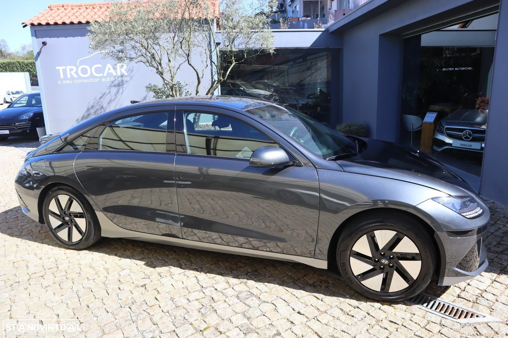 Hyundai Ioniq 6 - 8