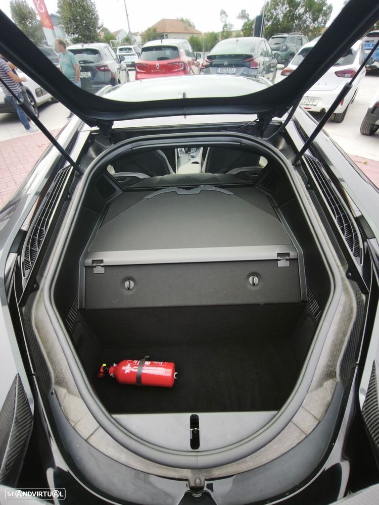 BMW i8 - 37