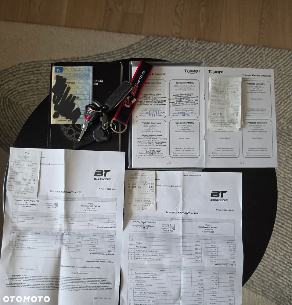 Triumph Street Triple - 21