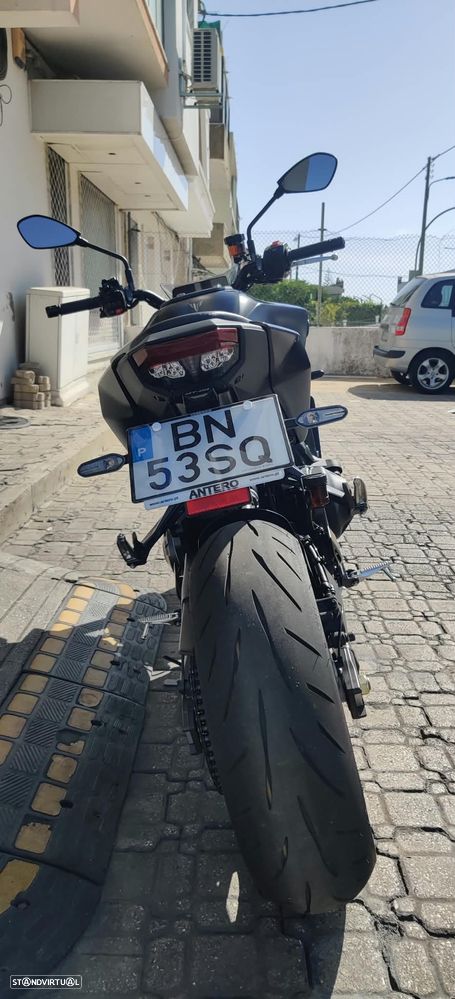 Yamaha MT-09 Y-AMT - 9