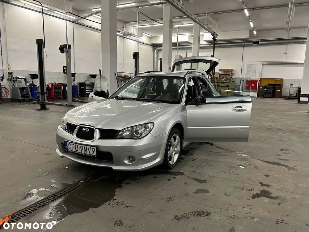 Subaru Impreza SW 2.0 RA - 13
