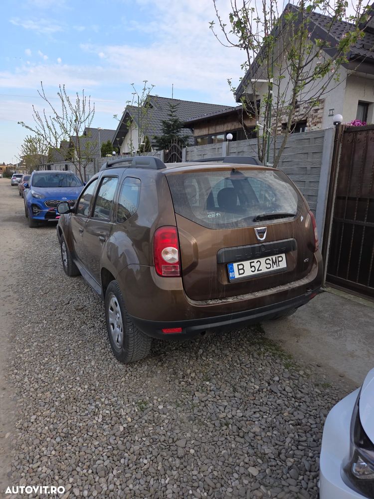 Dacia Duster 1.5 dCi 4x4 Laureate - 4