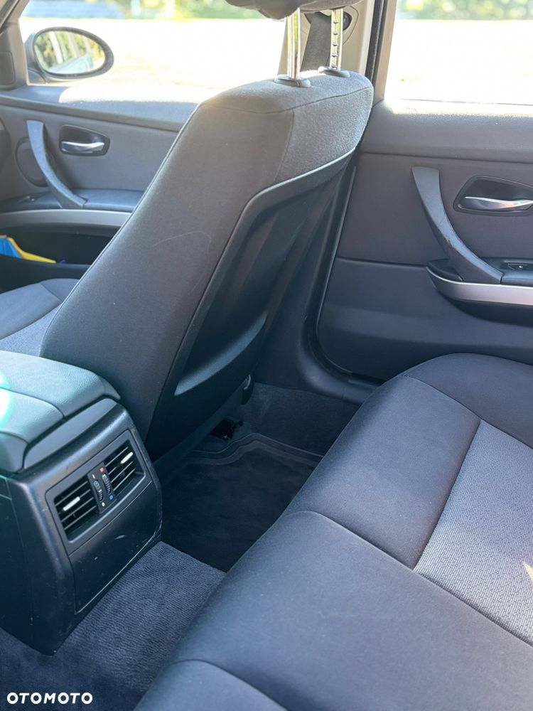 BMW Seria 3 320d - 7