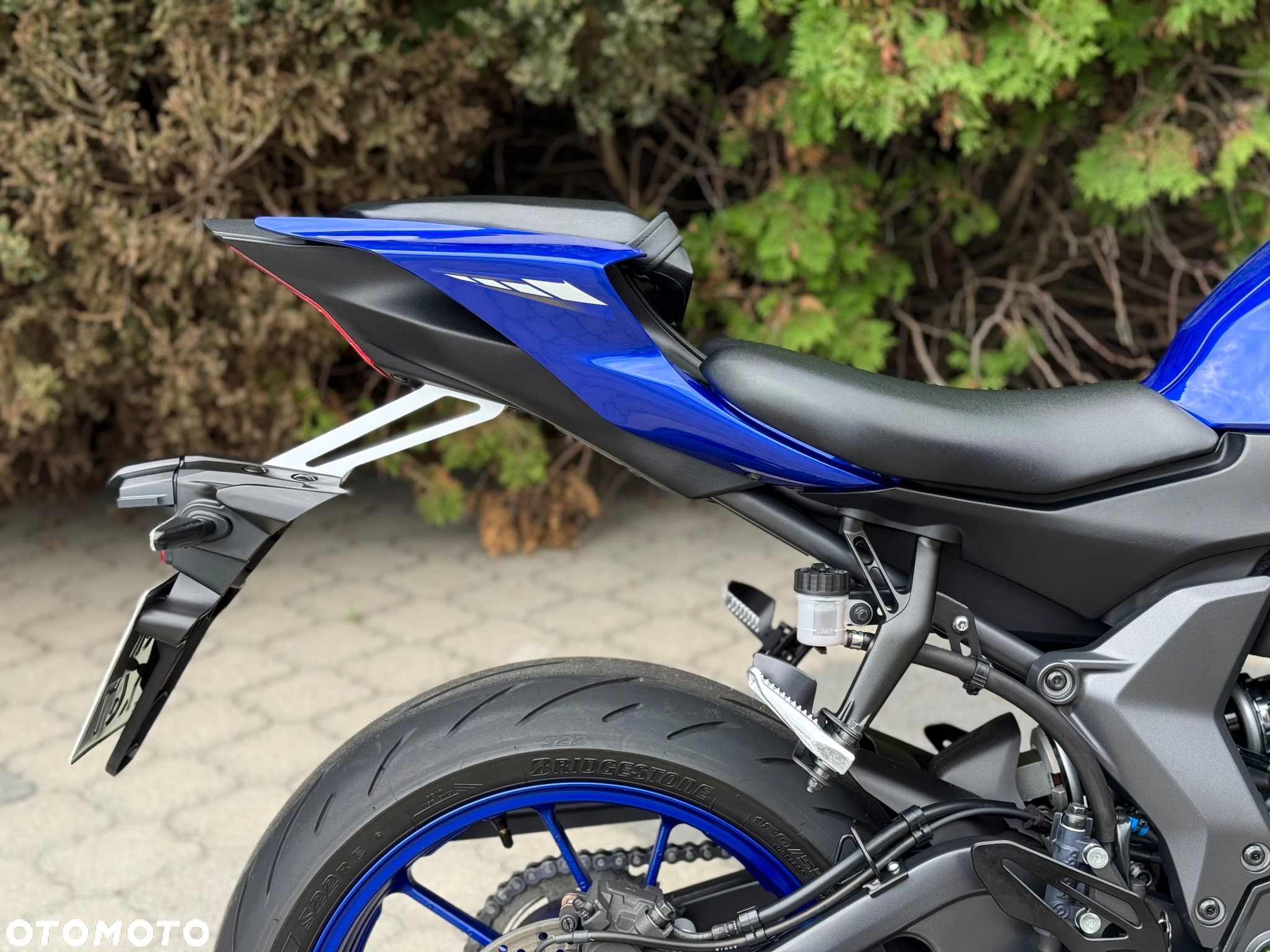 Yamaha R7 - 21