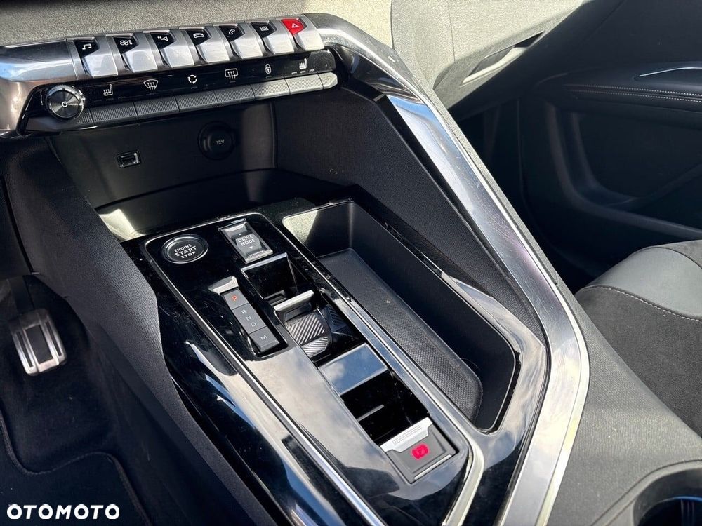 Peugeot 5008 1.5 BlueHDi GT S&S EAT8 - 19