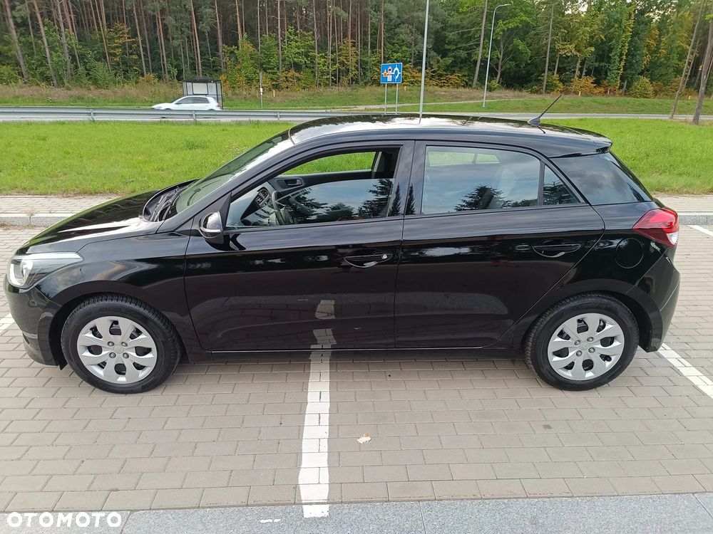 Hyundai i20 blue 1.2 Classic - 7