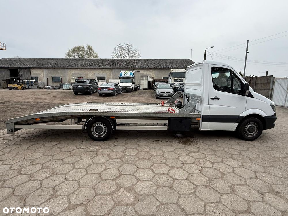 Mercedes-Benz Sprinter - 6