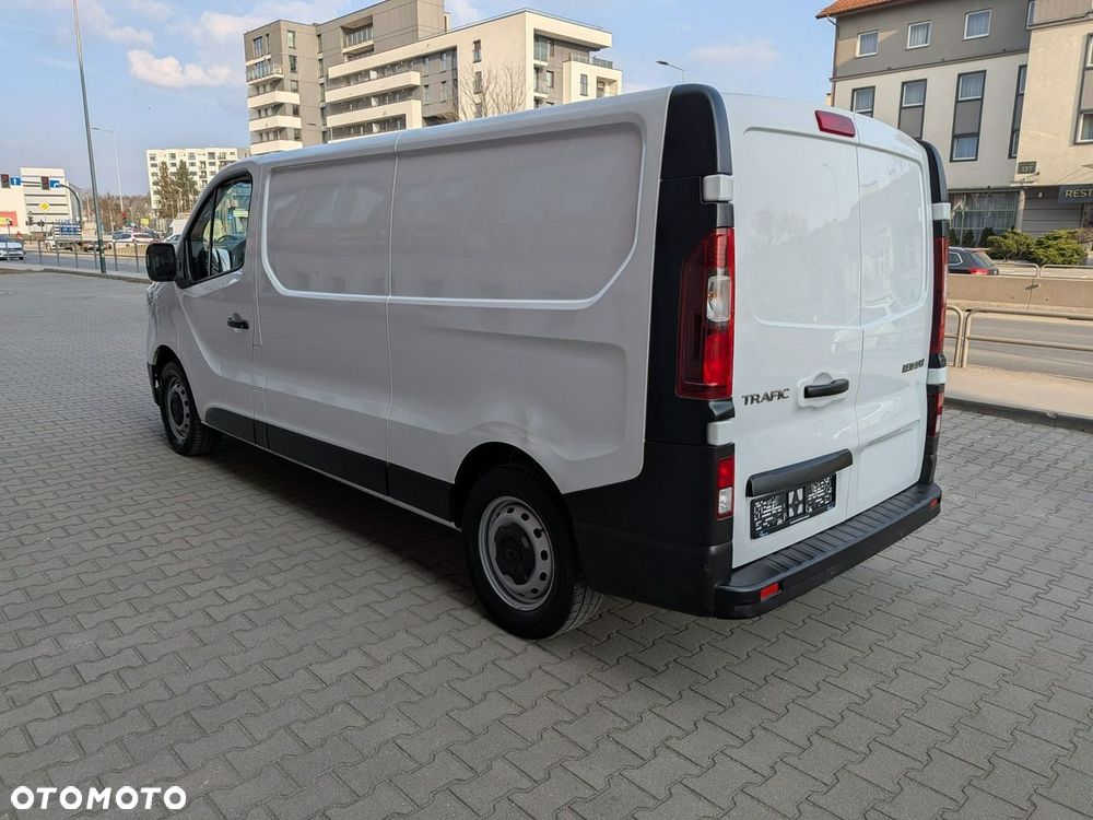 Renault Trafic 2024 photo 3