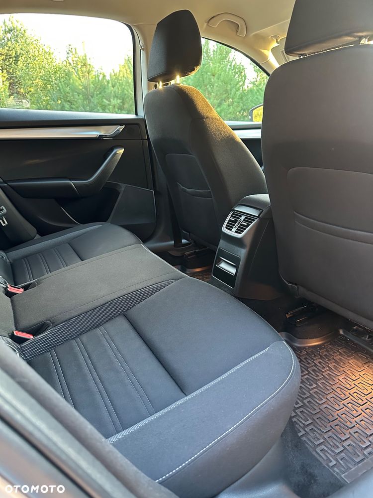 Skoda Octavia 1.5 TSI ACT Ambition - 16