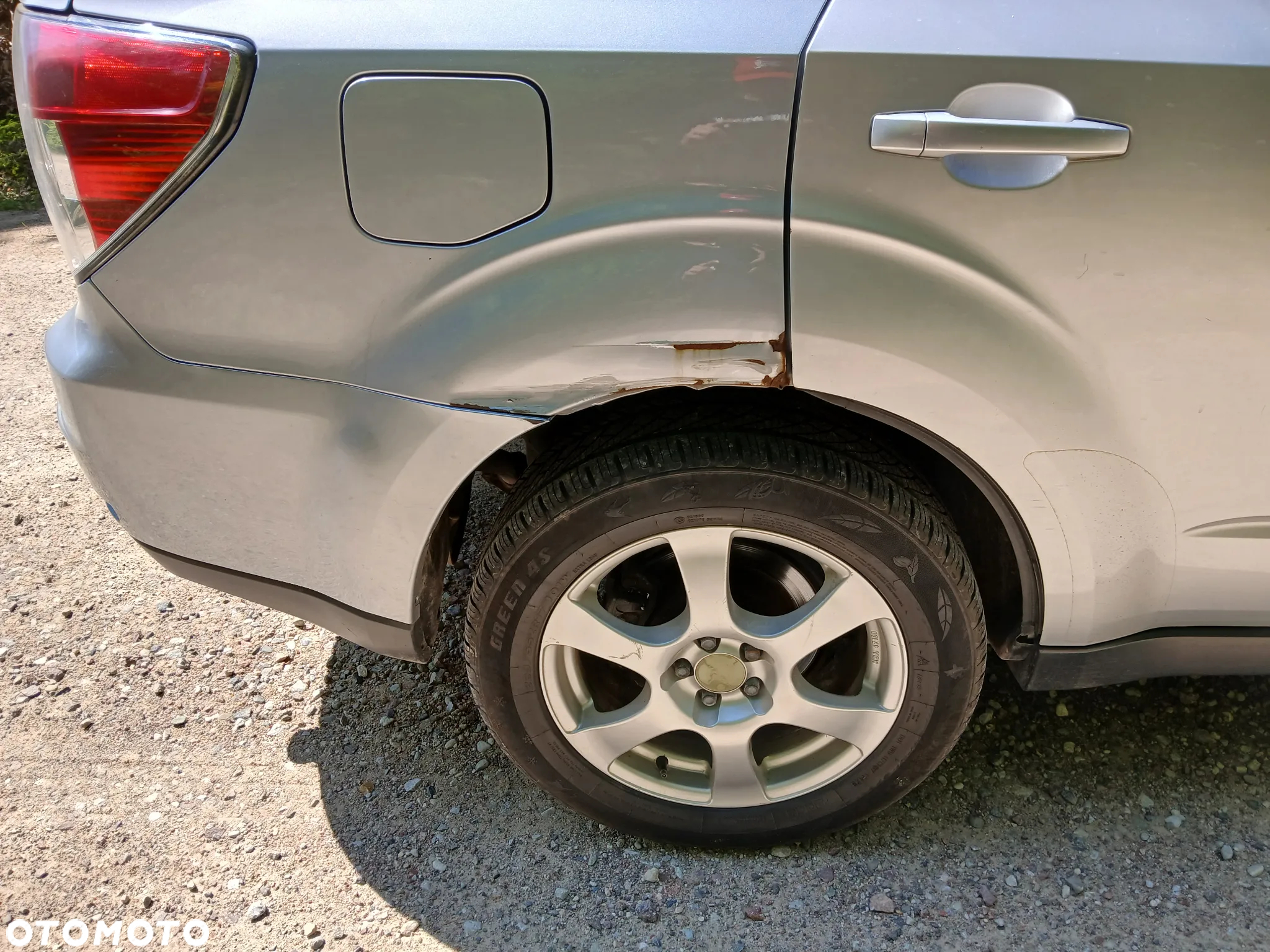 Subaru Forester 2.0 D Active - 14