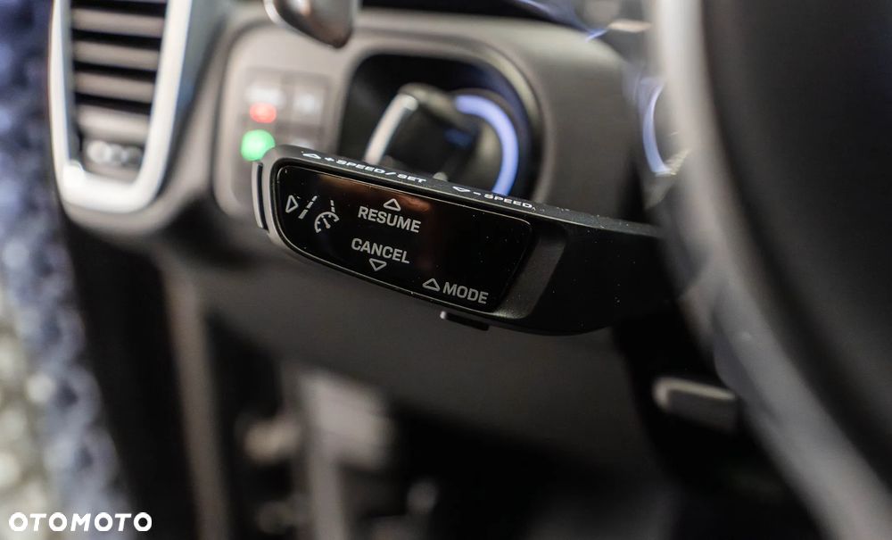 Porsche Cayenne Platinum Edition - 25