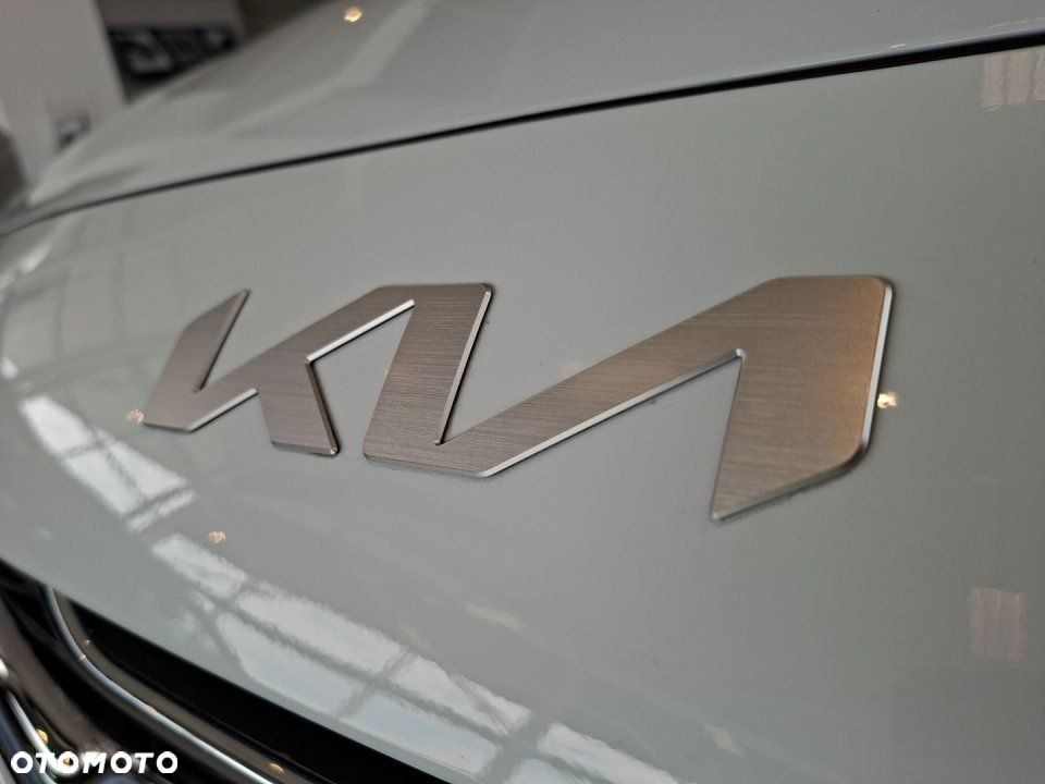 Kia Ceed - 9