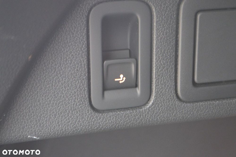 Volkswagen Tiguan 2.0 TDI SCR 4Mot Elegance DSG - 33