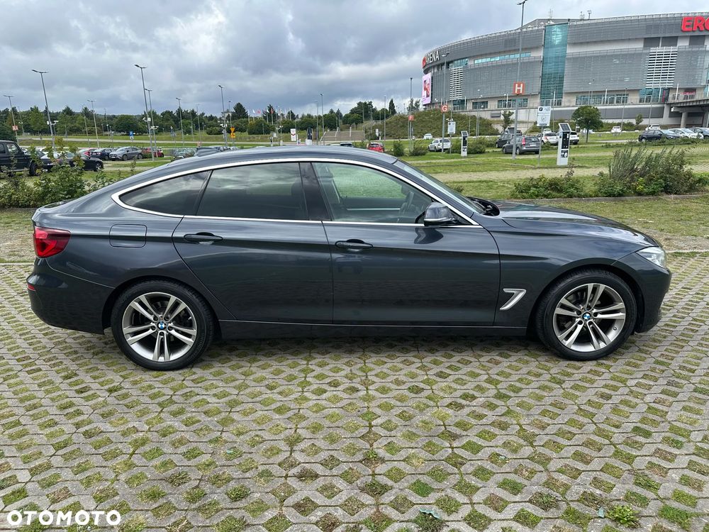 BMW 3GT 320i Sport Line - 6