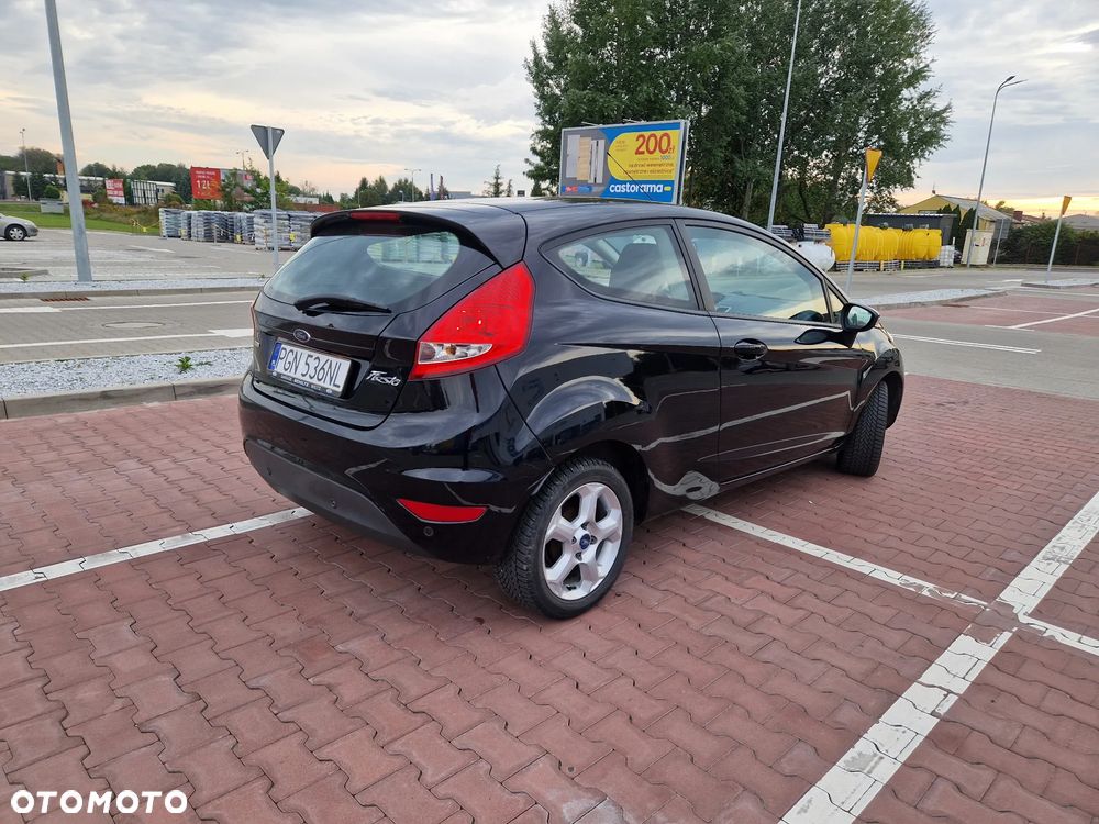 Ford Fiesta - 4