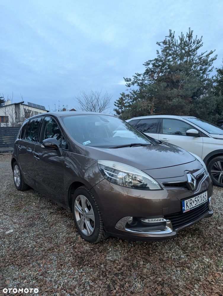 Renault Scenic 1.5dCi TomTom Edition EDC - 2