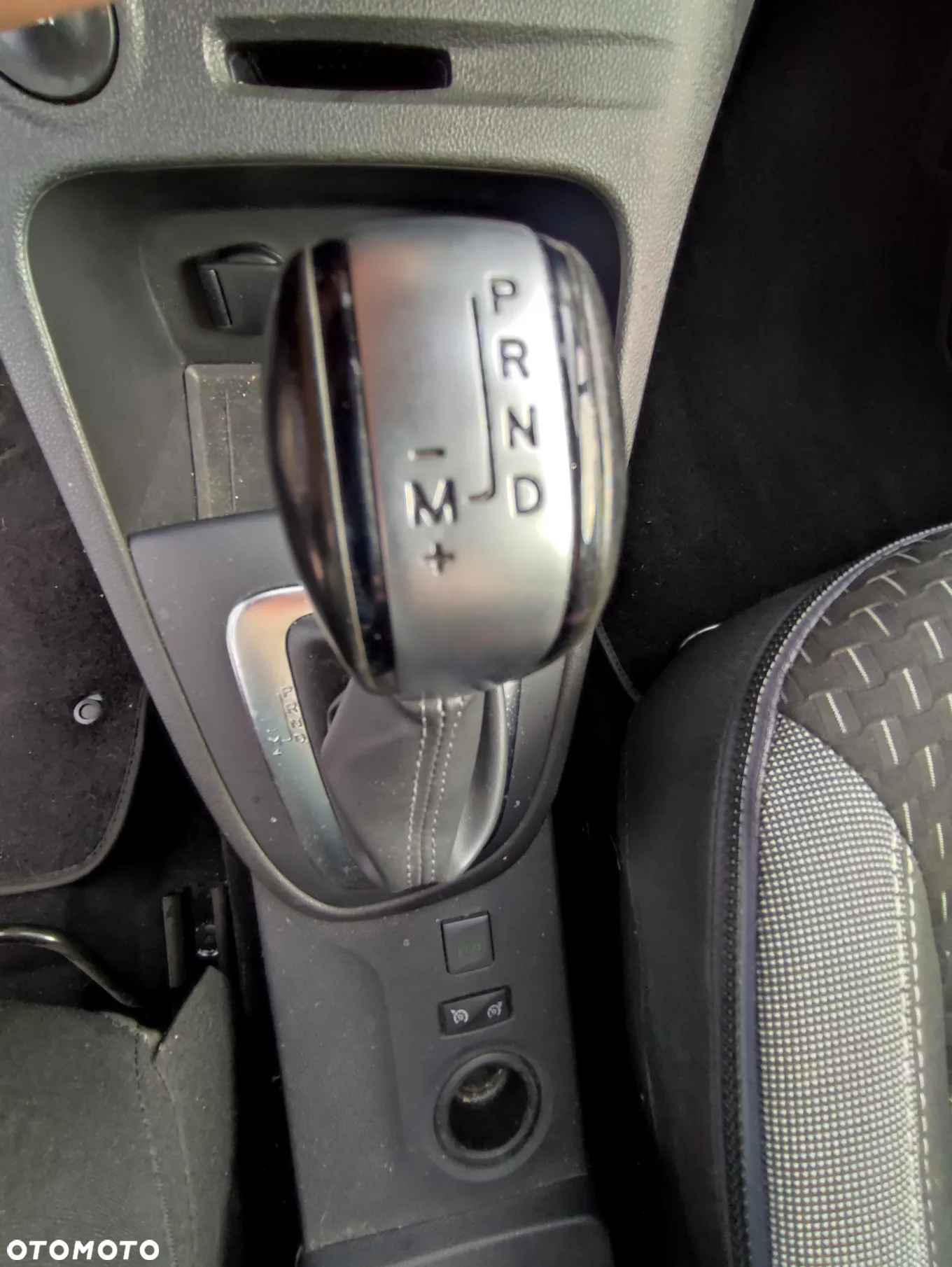 Renault Captur ENERGY TCe 120 EDC Elysee - 15