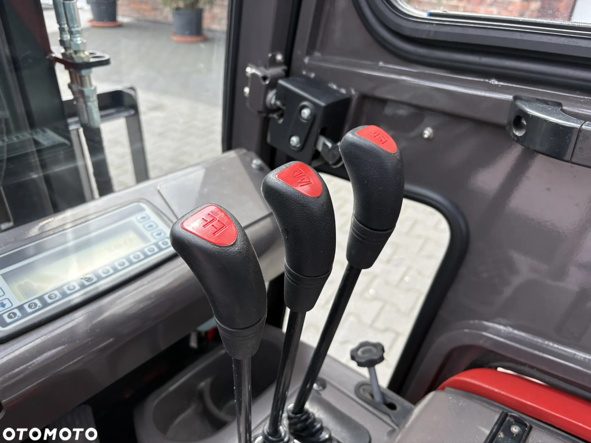 Manitou ME318 - 26