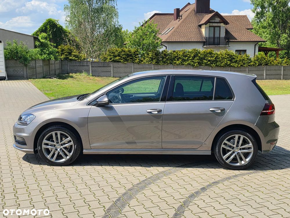 Volkswagen Golf - 40