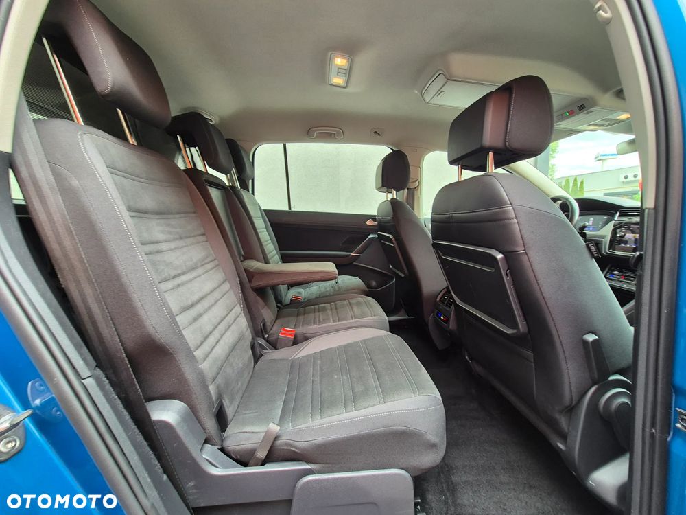 Volkswagen Touran 2.0 TDI SCR (BlueMotion Technology) DSG Comfortline - 22