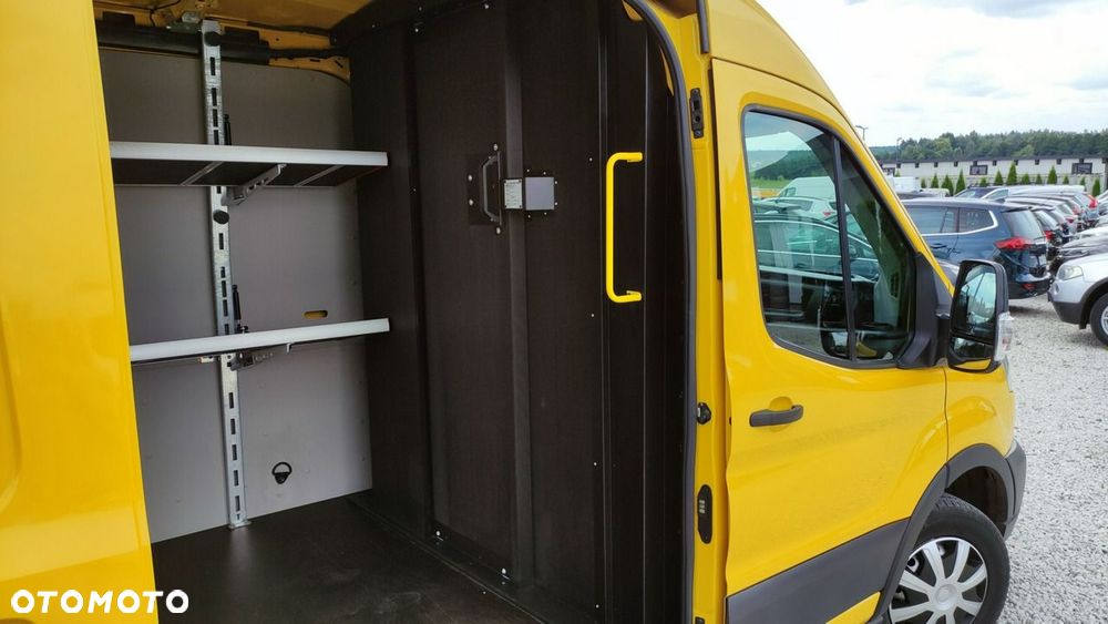 Ford Transit - 26