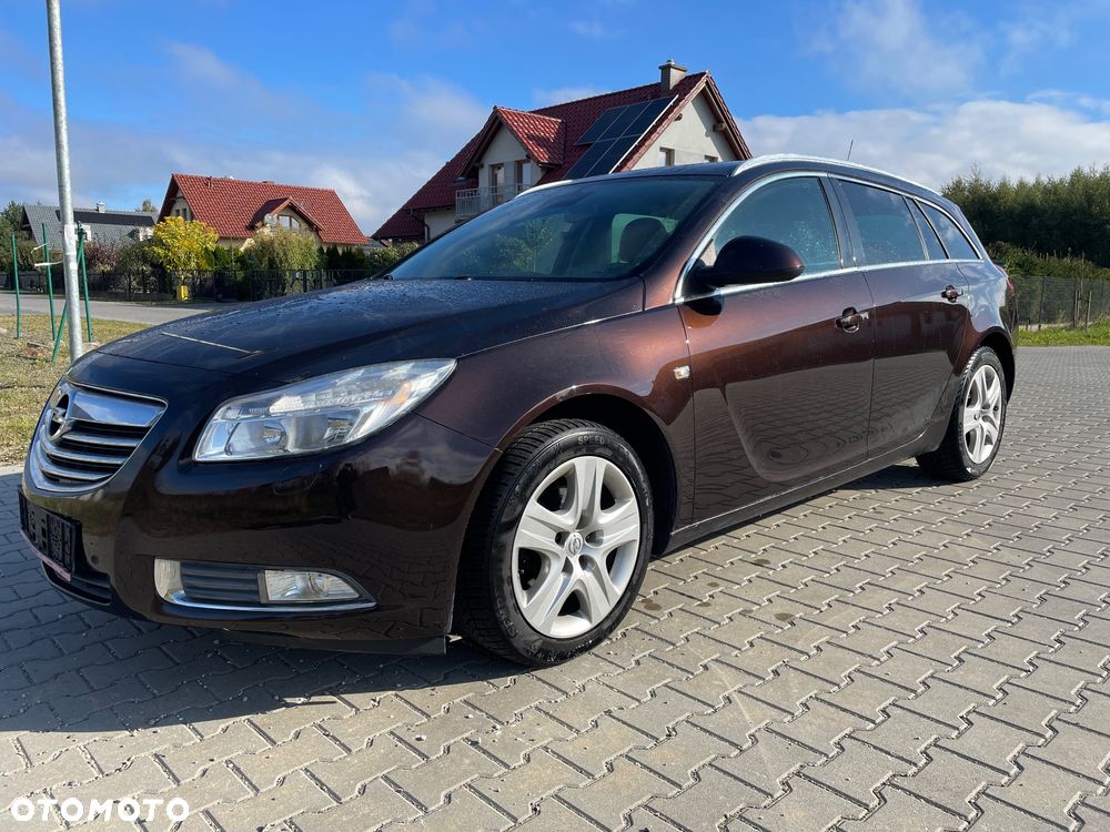 Opel Insignia 2.0 CDTI Sports Tourer Design Edition - 1