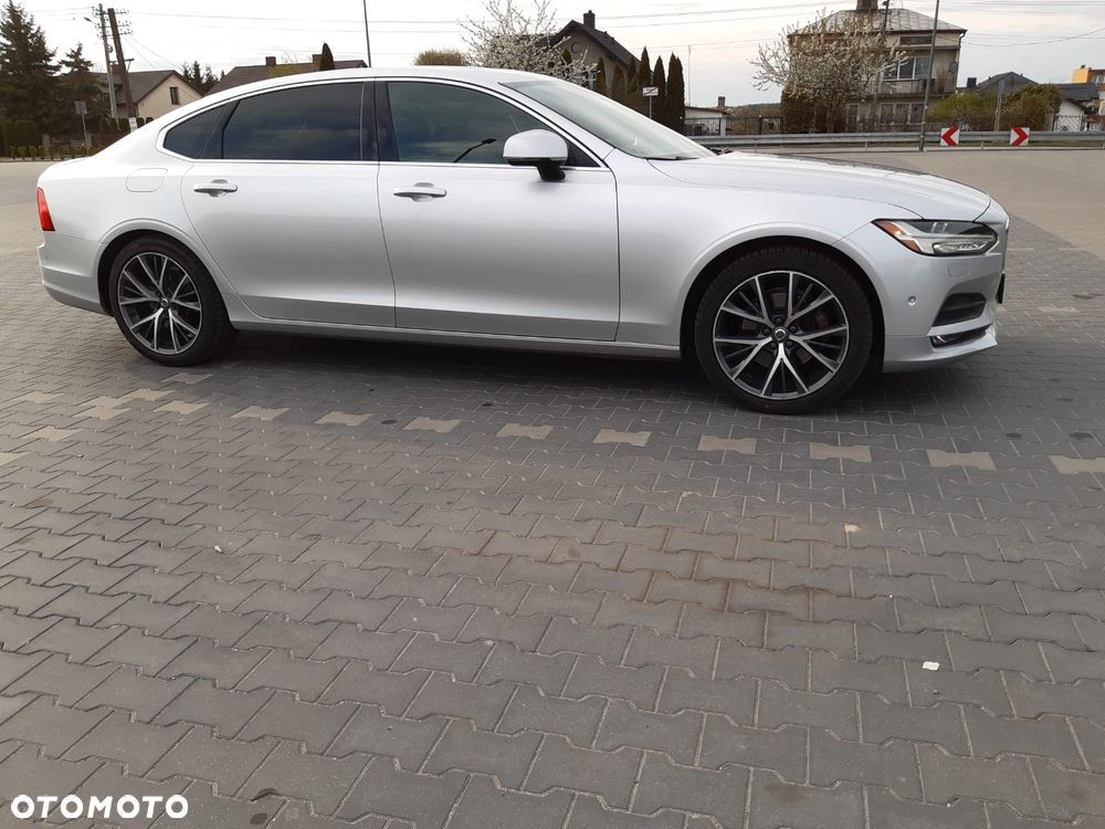 Volvo S90 T5 Geartronic Momentum Pro - 16