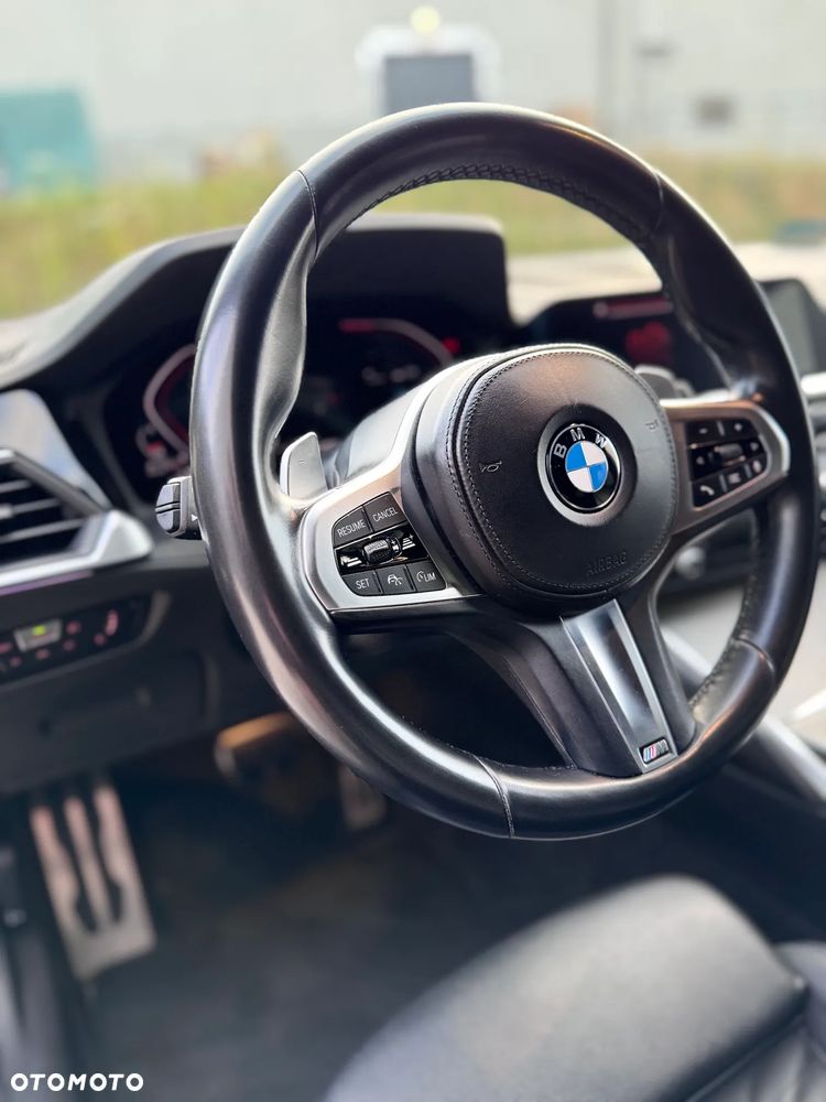 BMW Seria 3 320d xDrive MHEV M Sport sport - 14